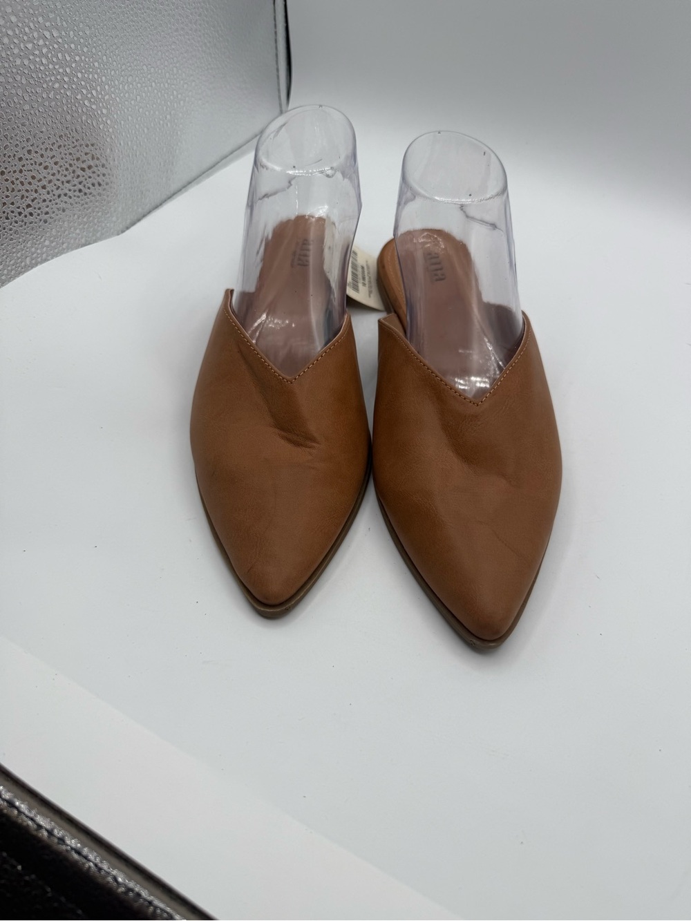 Ana A New Approach Women’s Pointed Toe Mules NWY Sz 10.